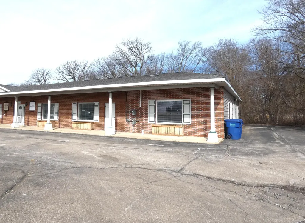 1211 E Napier Avenue Benton Charter Township MI 49022