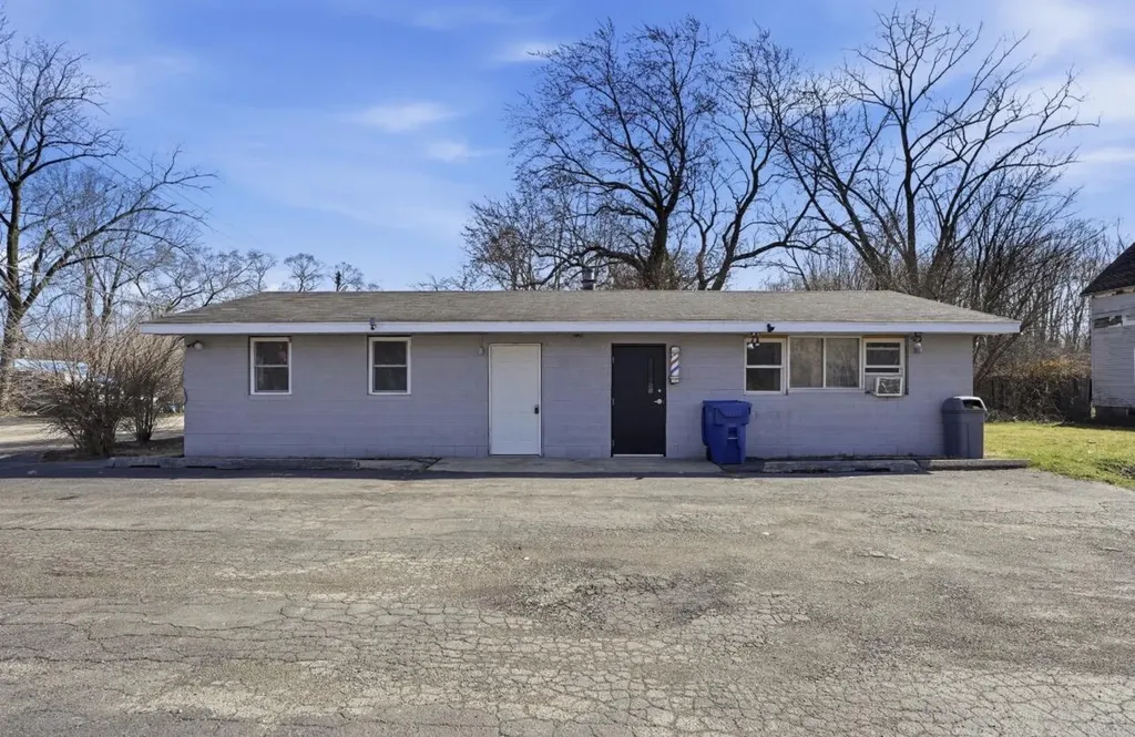 107 S Crystal Avenue Benton Charter Township MI 49022
