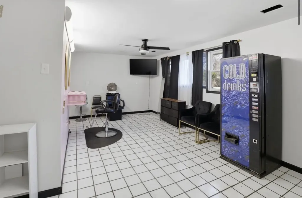 107 S Crystal Avenue Benton Charter Township MI 49022