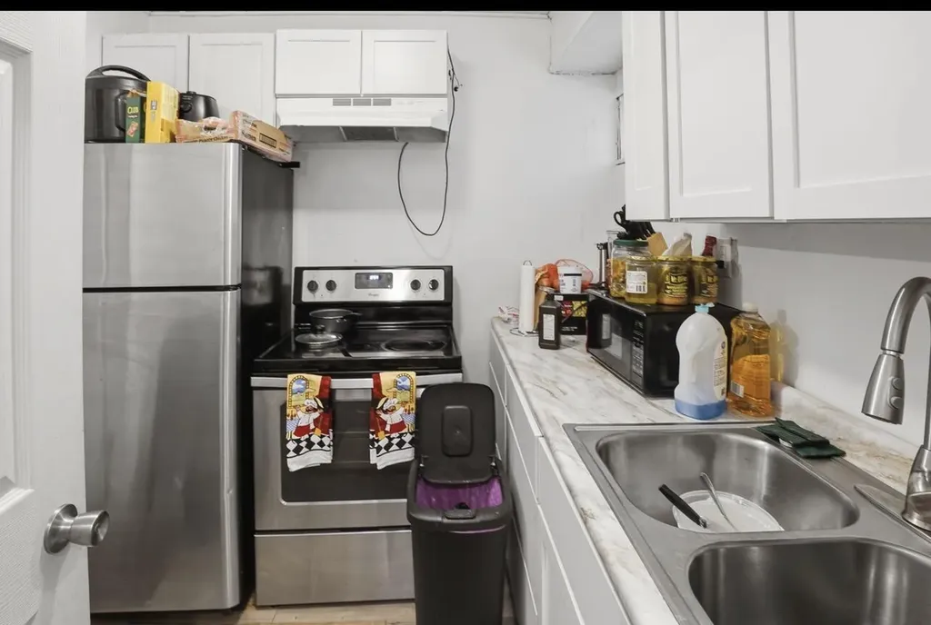 107 S Crystal Avenue Benton Charter Township MI 49022