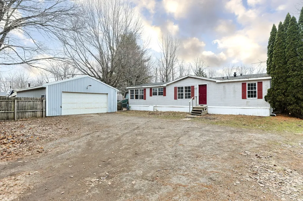 60123 Dailey Road Lagrange Township MI 49047