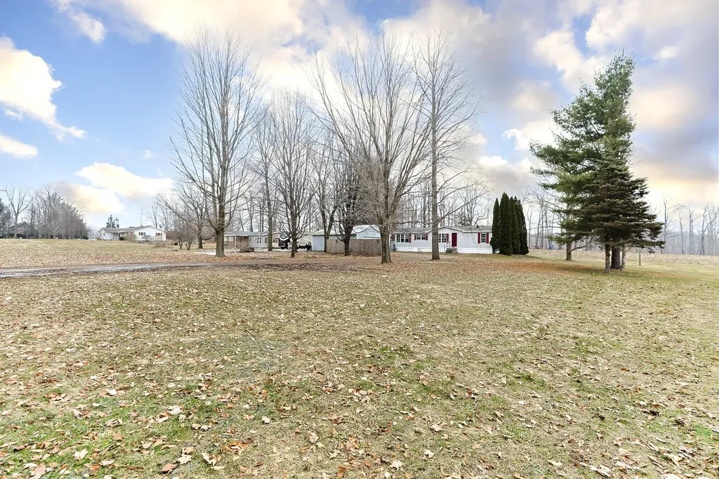 60123 Dailey Road Lagrange Township MI 49047