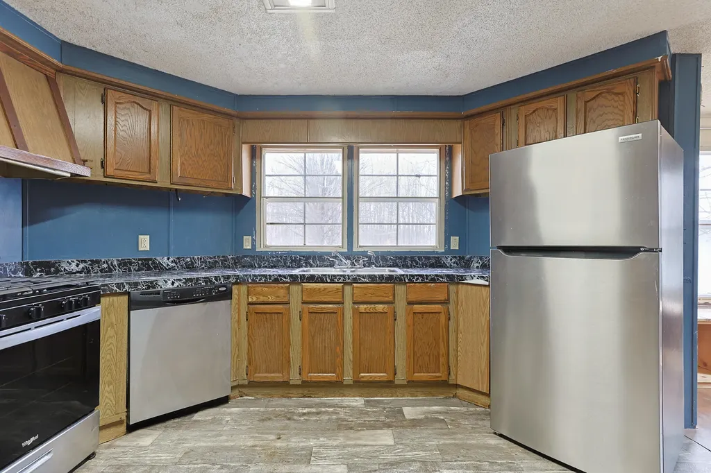 60123 Dailey Road Lagrange Township MI 49047