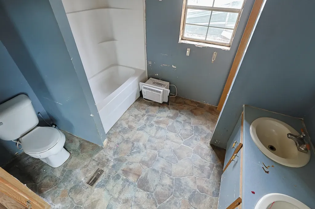 60123 Dailey Road Lagrange Township MI 49047