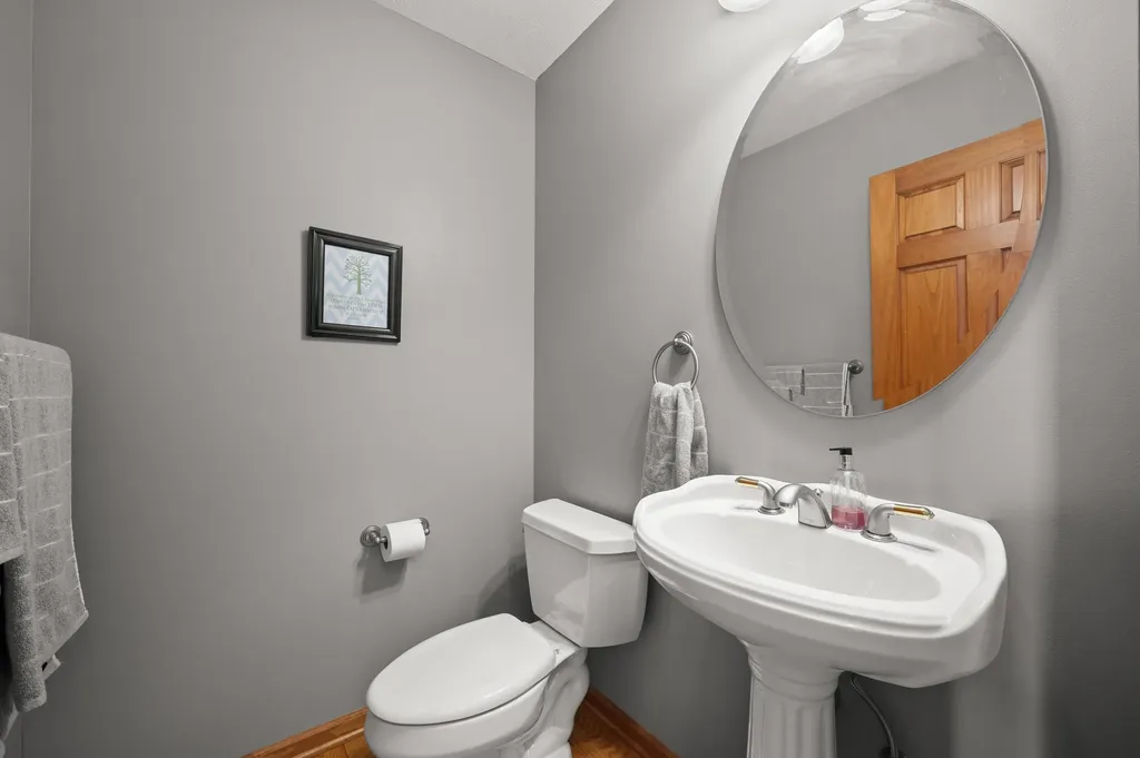 9847 Quail Run Court Lake Charter Township MI 49106