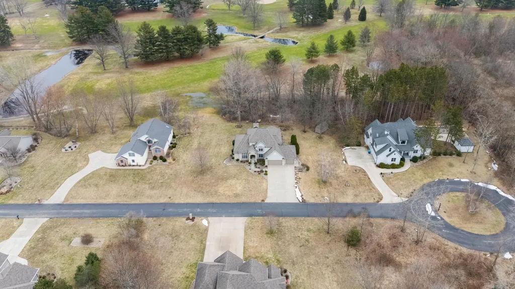 9847 Quail Run Court Lake Charter Township MI 49106