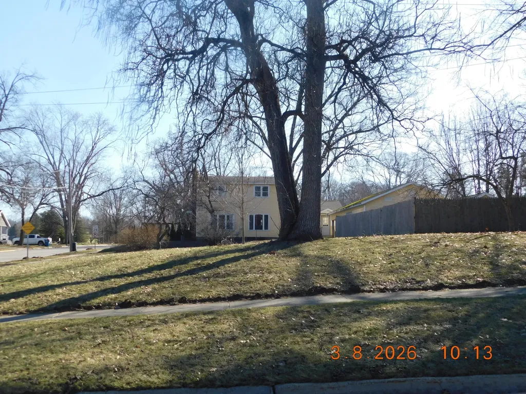 108 Hill Street Dowagiac City MI 49047