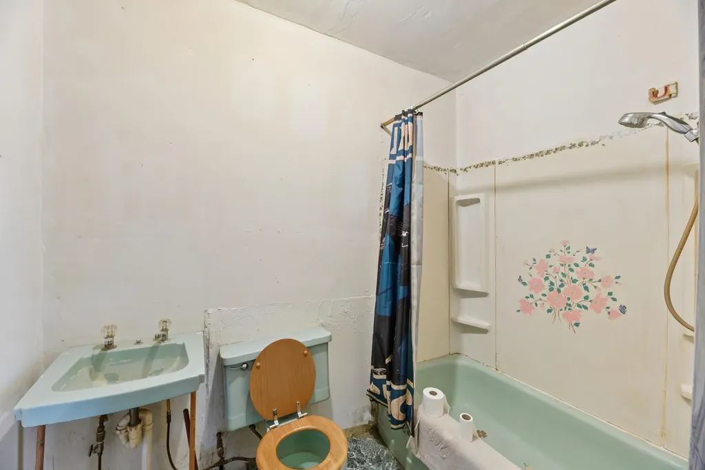 4812 Spring Creek Road Galien Township MI 49128