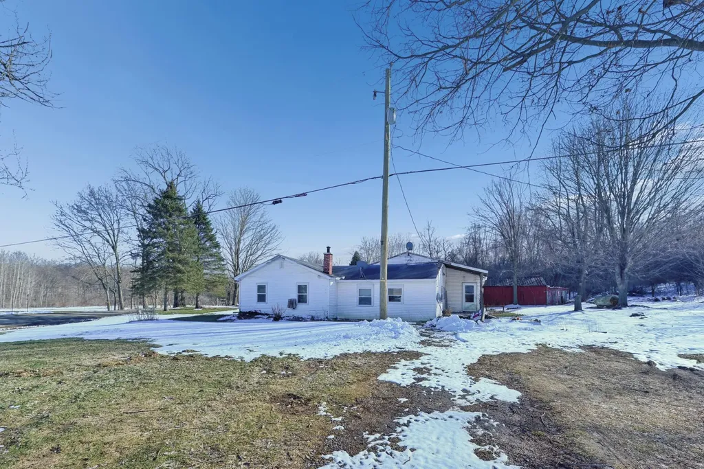 4812 Spring Creek Road Galien Township MI 49128