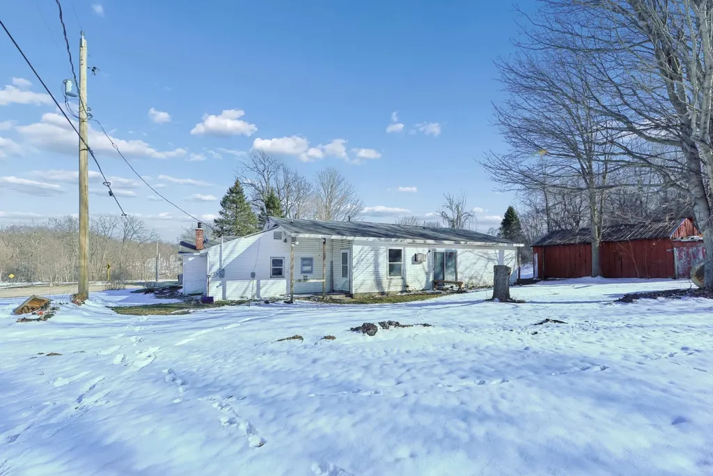 4812 Spring Creek Road Galien Township MI 49128