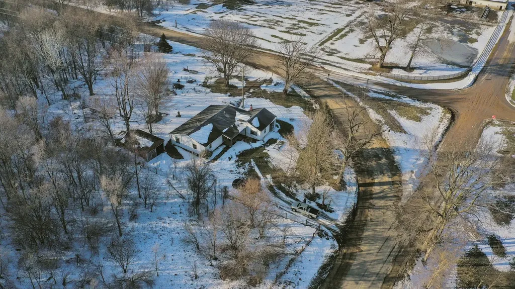 4812 Spring Creek Road Galien Township MI 49128