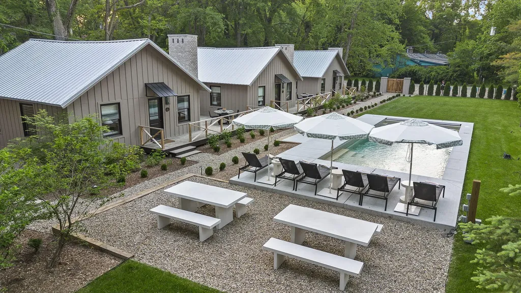 10222 Town Line Road New Buffalo Township MI 49129