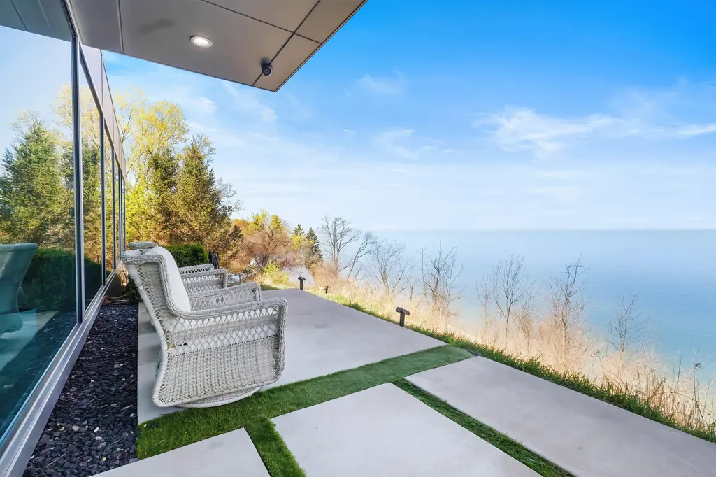 50005 High Point Lane Grand Beach Village MI 49117