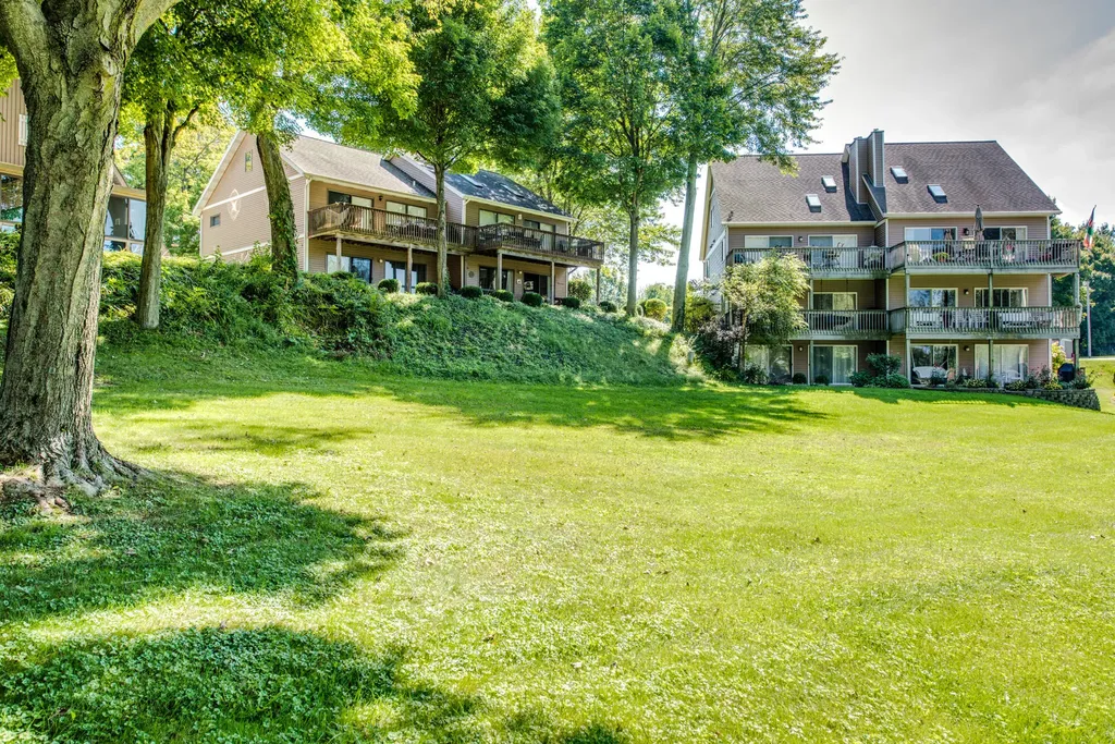 5632 N Watervliet Road Watervliet Township MI 49098