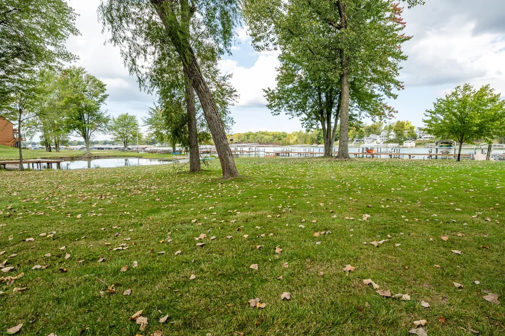 5632 N Watervliet Road Watervliet Township MI 49098