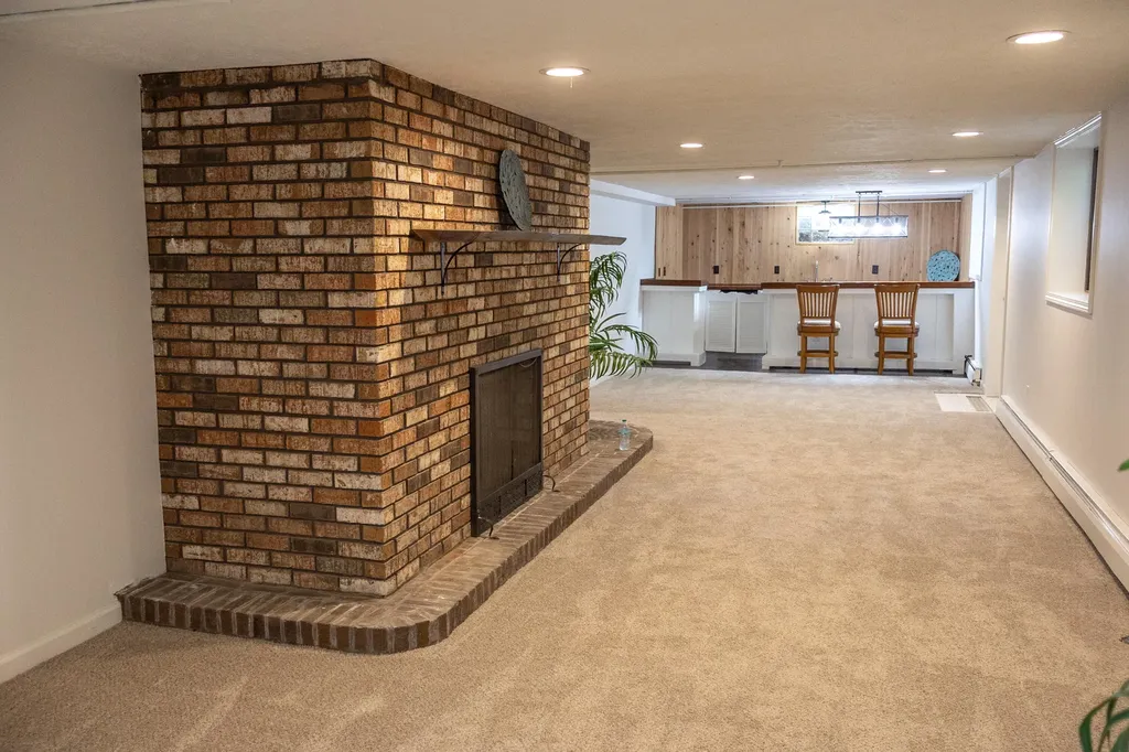 12449 California Road Weesaw Township MI 49125
