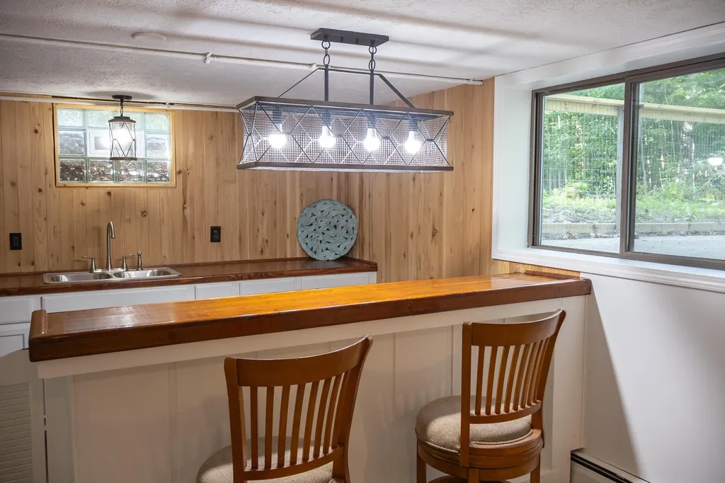 12449 California Road Weesaw Township MI 49125