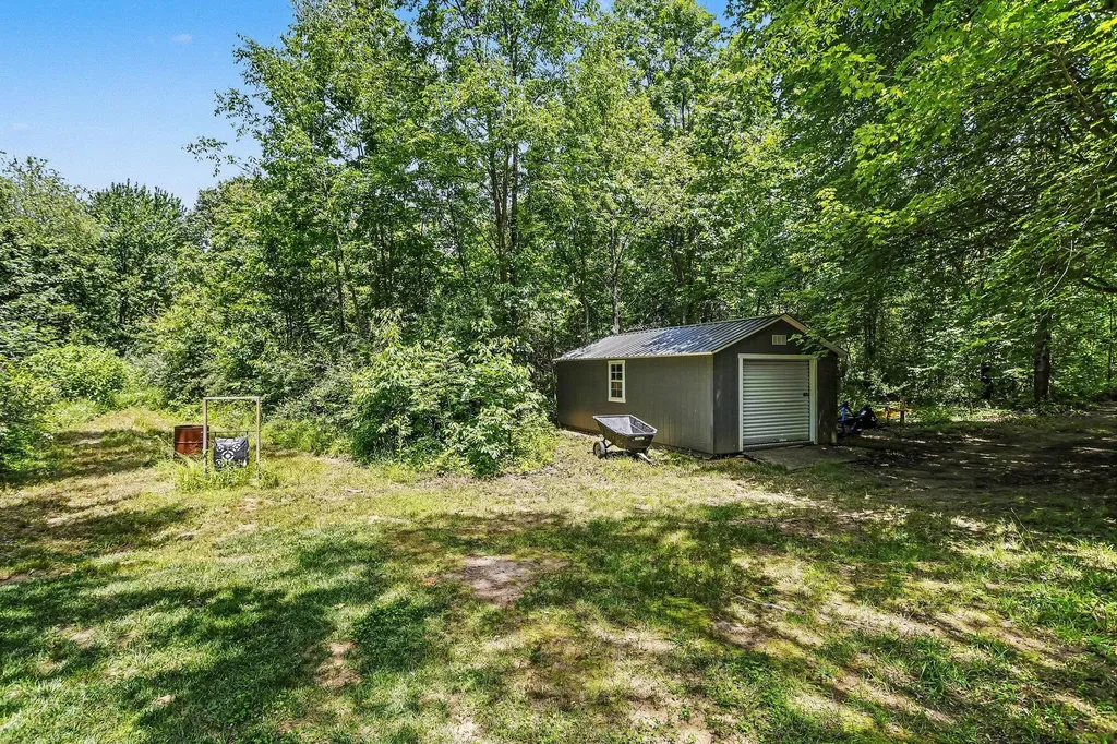 86960 County Road 681 Keeler Township MI 49045