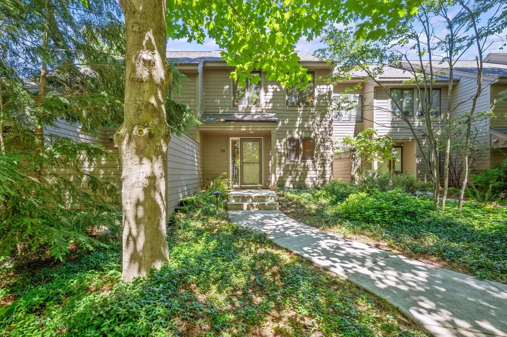 1501 W Water New Buffalo Township MI 49117