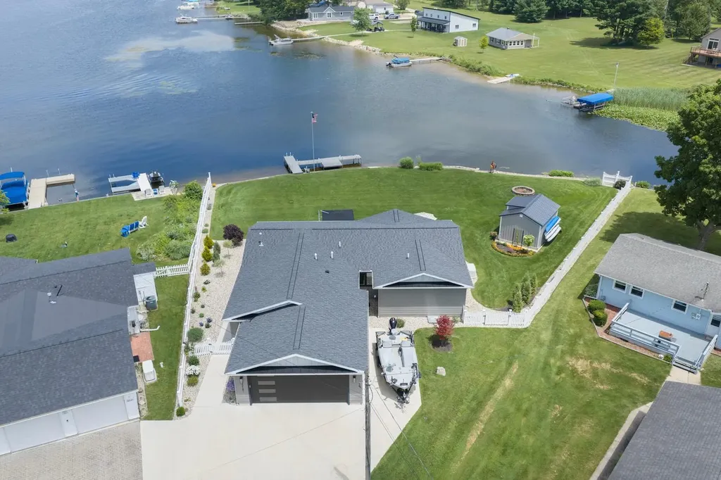 52181 Rivolake Road Mendon Township MI 49093