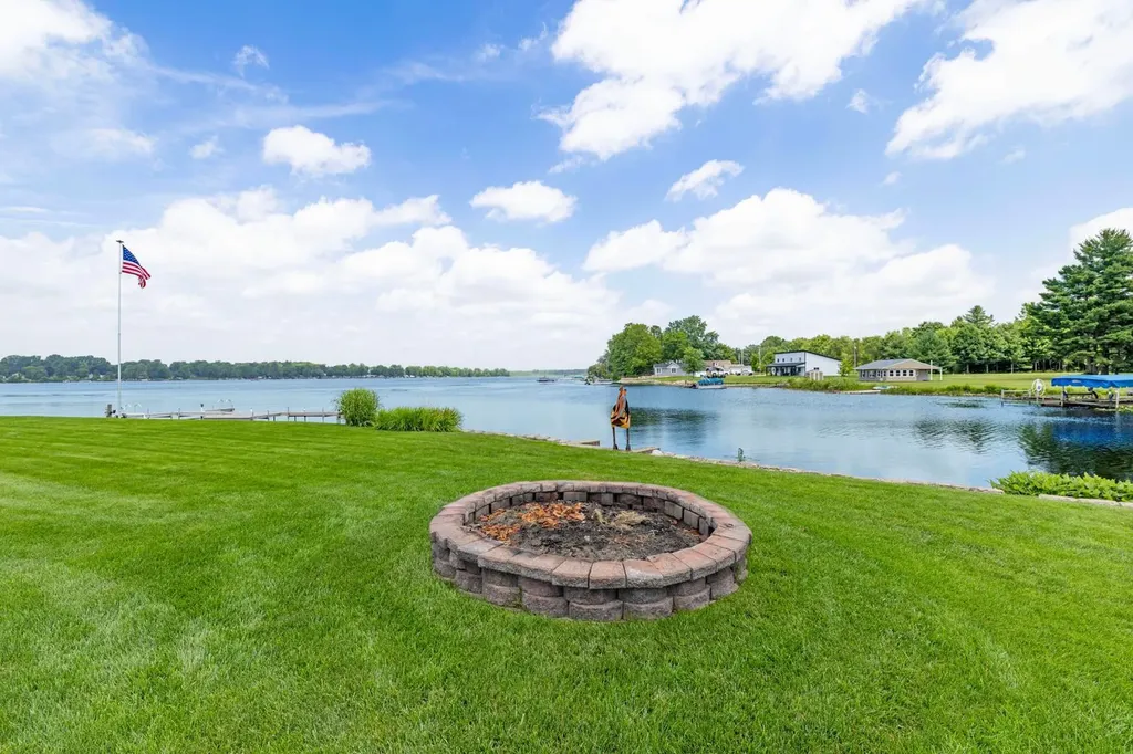 52181 Rivolake Road Mendon Township MI 49093