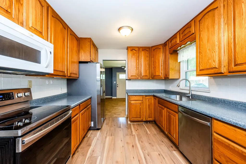 1803 Heath Court St. Joseph Charter Township MI 49022