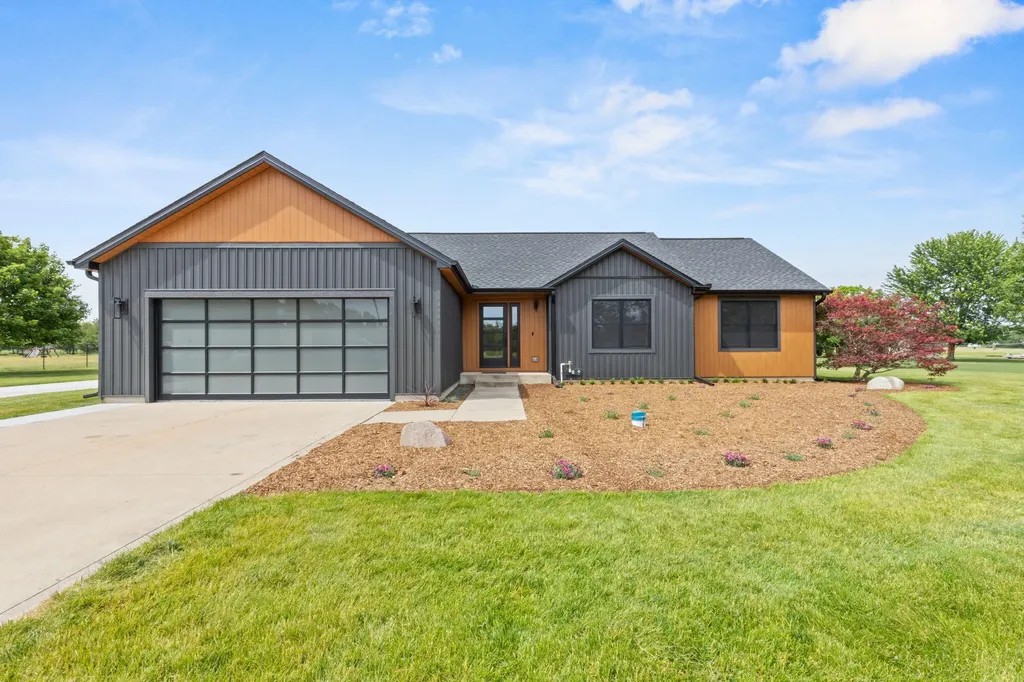 20872 State Line Road Mason Township MI 49112