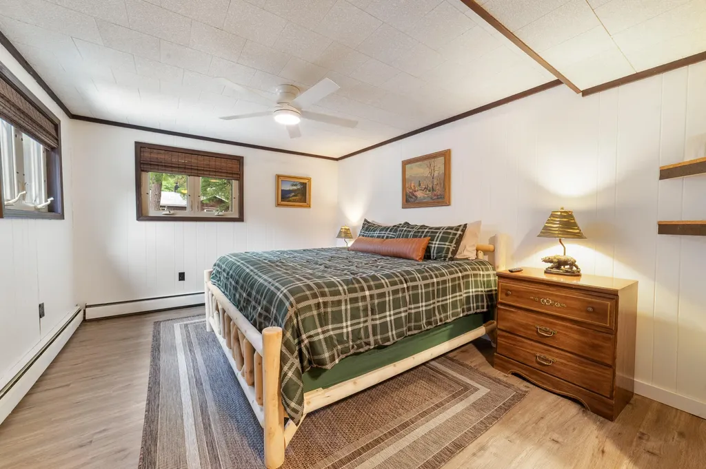 1880 Cherry Creek Trail Lovells Township MI 49738