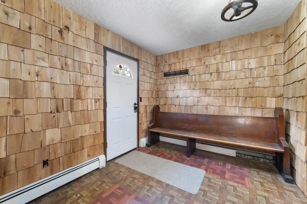 1880 Cherry Creek Trail Lovells Township MI 49738