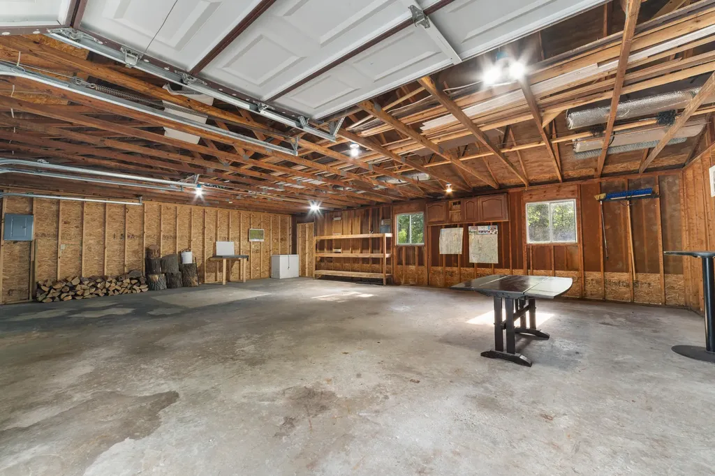 1880 Cherry Creek Trail Lovells Township MI 49738
