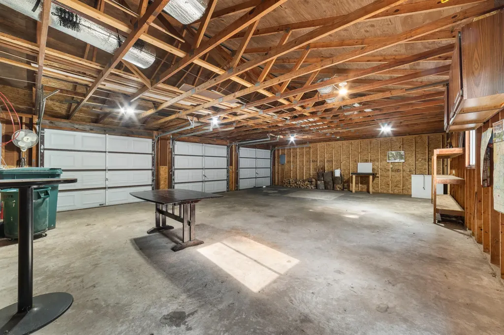 1880 Cherry Creek Trail Lovells Township MI 49738