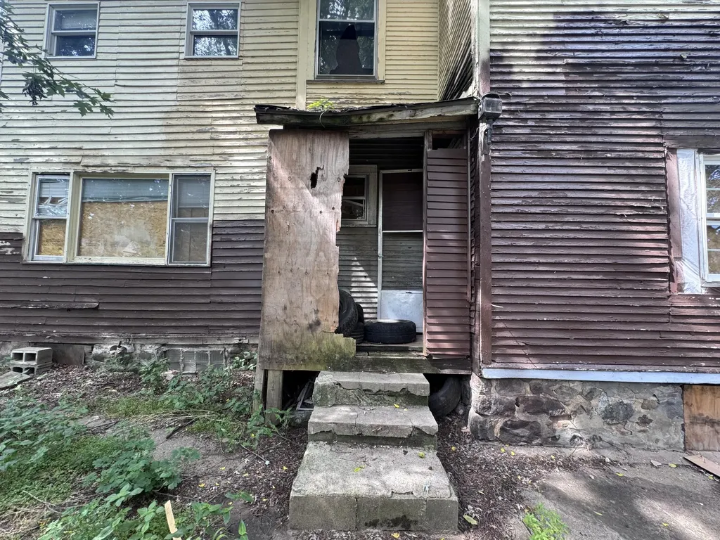 307 Orchard Street Dowagiac City MI 49047