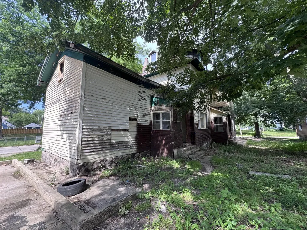 307 Orchard Street Dowagiac City MI 49047