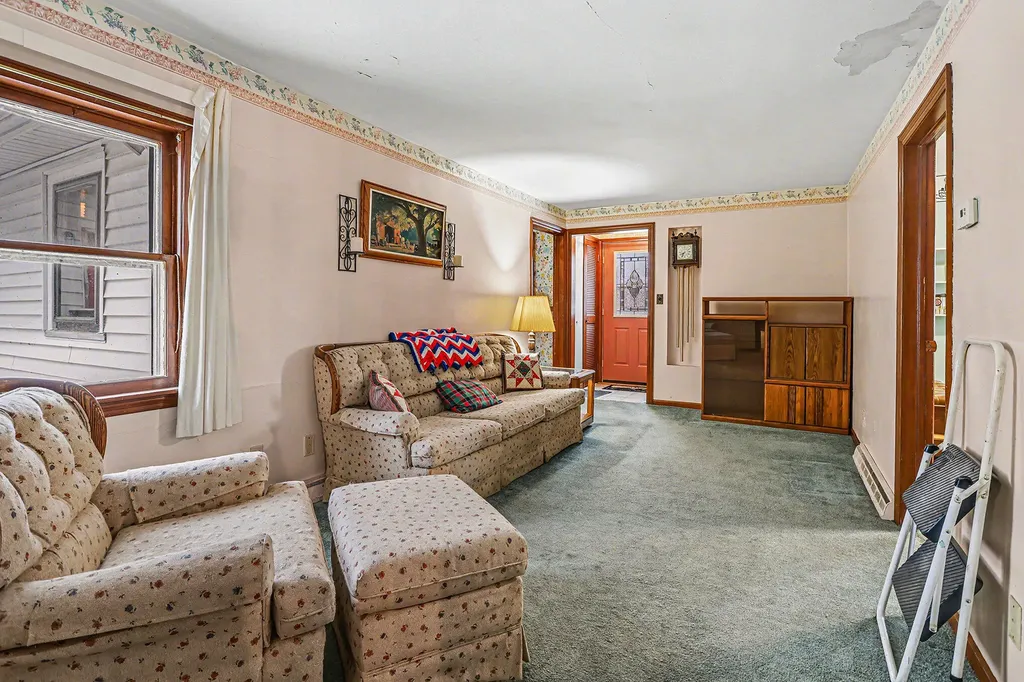2854 Oak Street Stevensville Village MI 49127