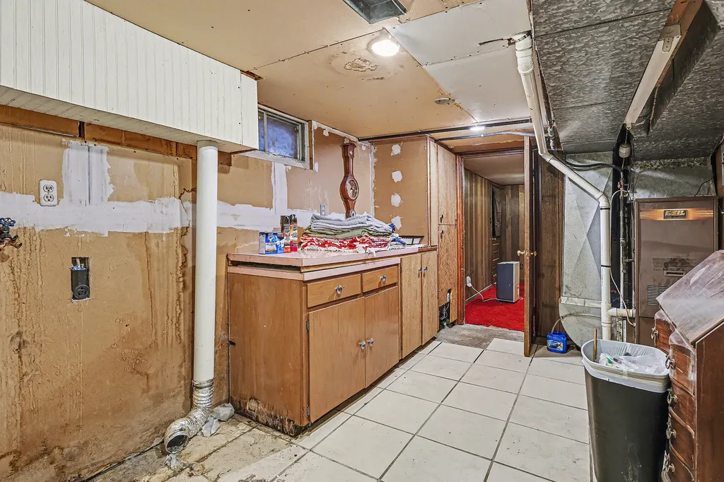 2854 Oak Street Stevensville Village MI 49127