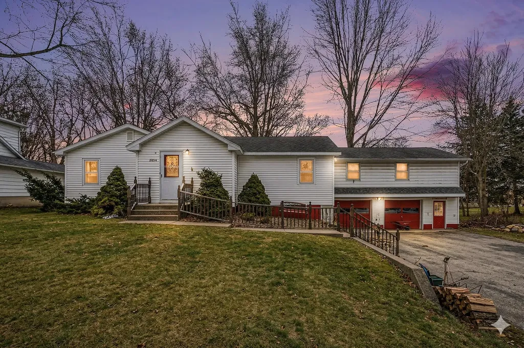 2854 Oak Street Stevensville Village MI 49127