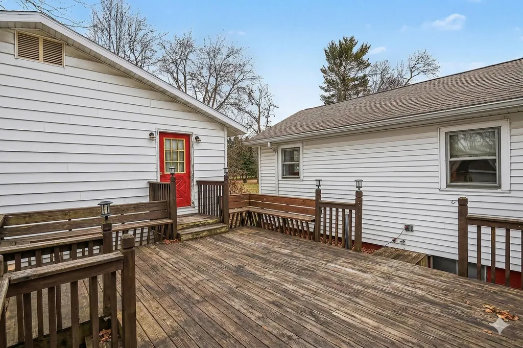 2854 Oak Street Stevensville Village MI 49127