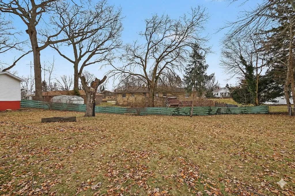 2854 Oak Street Stevensville Village MI 49127