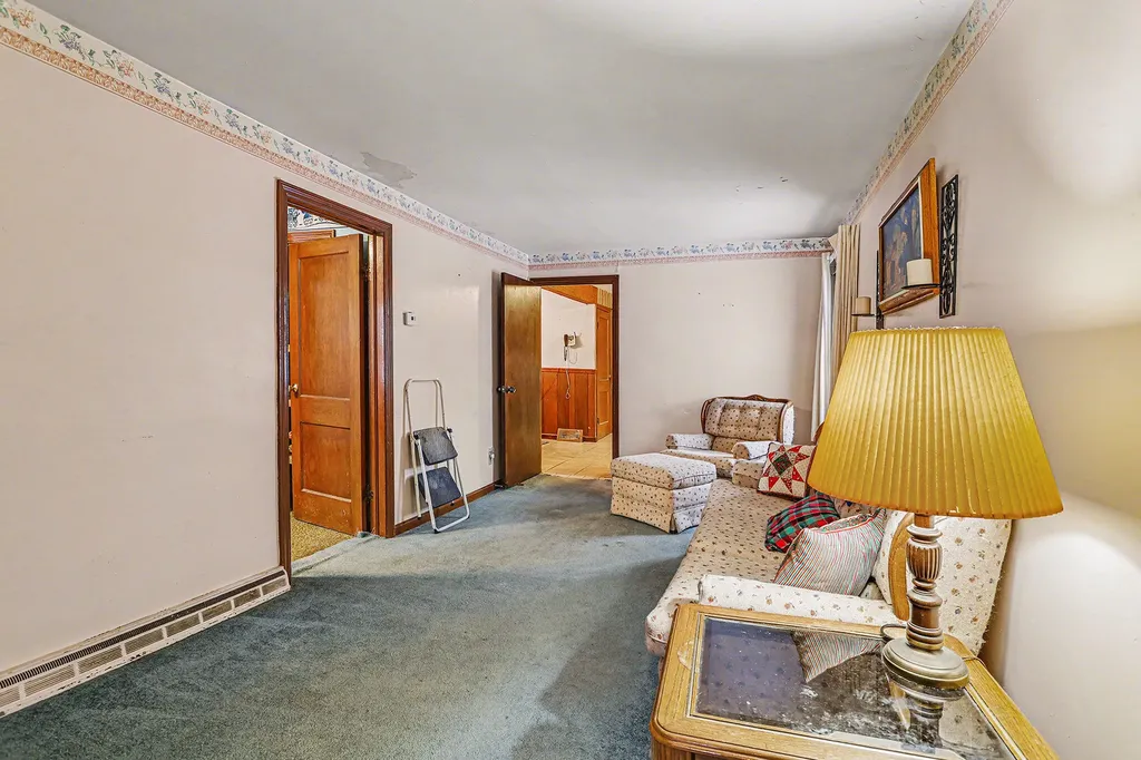 2854 Oak Street Stevensville Village MI 49127