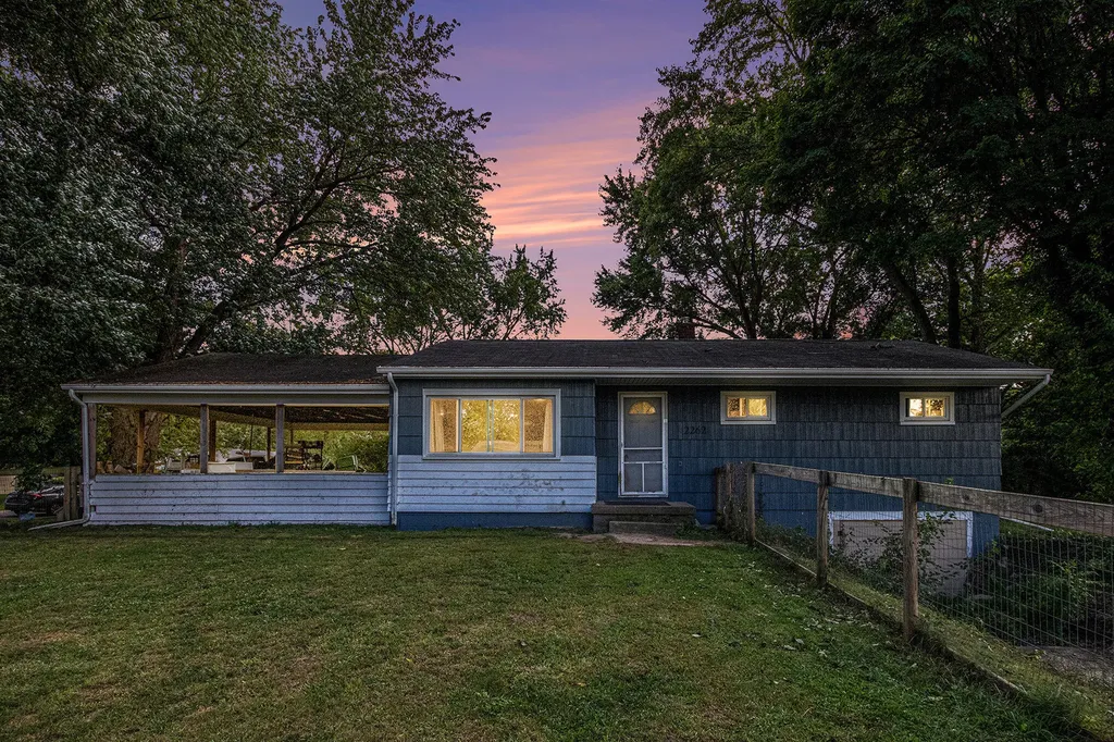 2262 Warren Road Howard Township MI 49120