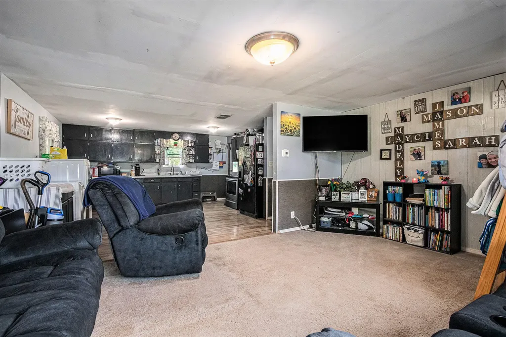 2262 Warren Road Howard Township MI 49120
