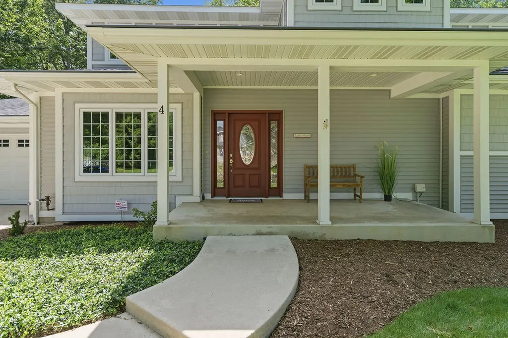 4 Columbine Drive Casco Township MI 49090