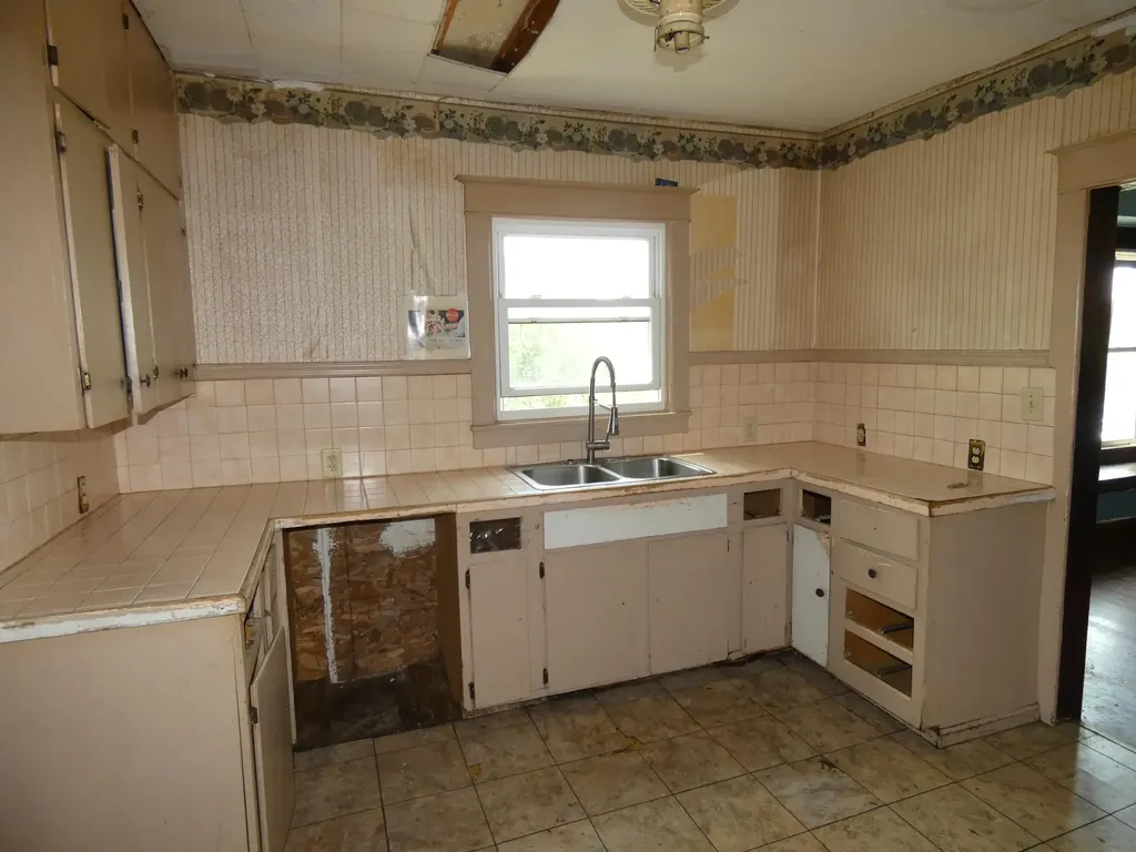 2529 Somerlayton Road Benton Charter Township MI 49022