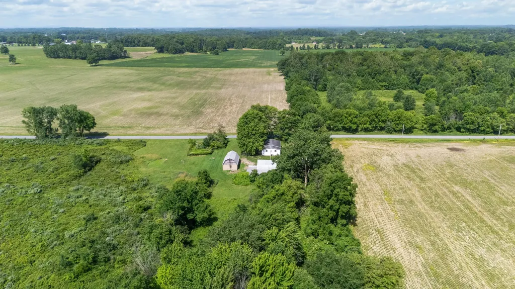 3709 Michael Road Eau Claire Village MI 49111