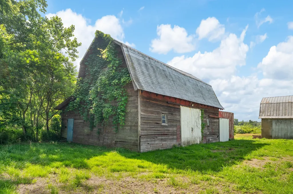 3709 Michael Road Eau Claire Village MI 49111