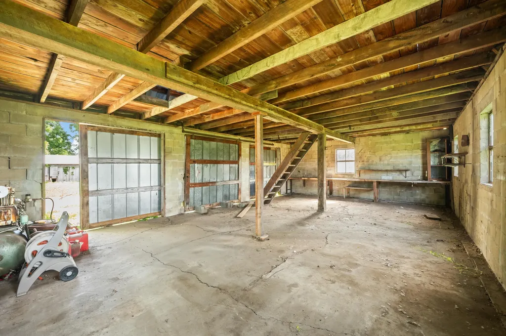 3709 Michael Road Eau Claire Village MI 49111
