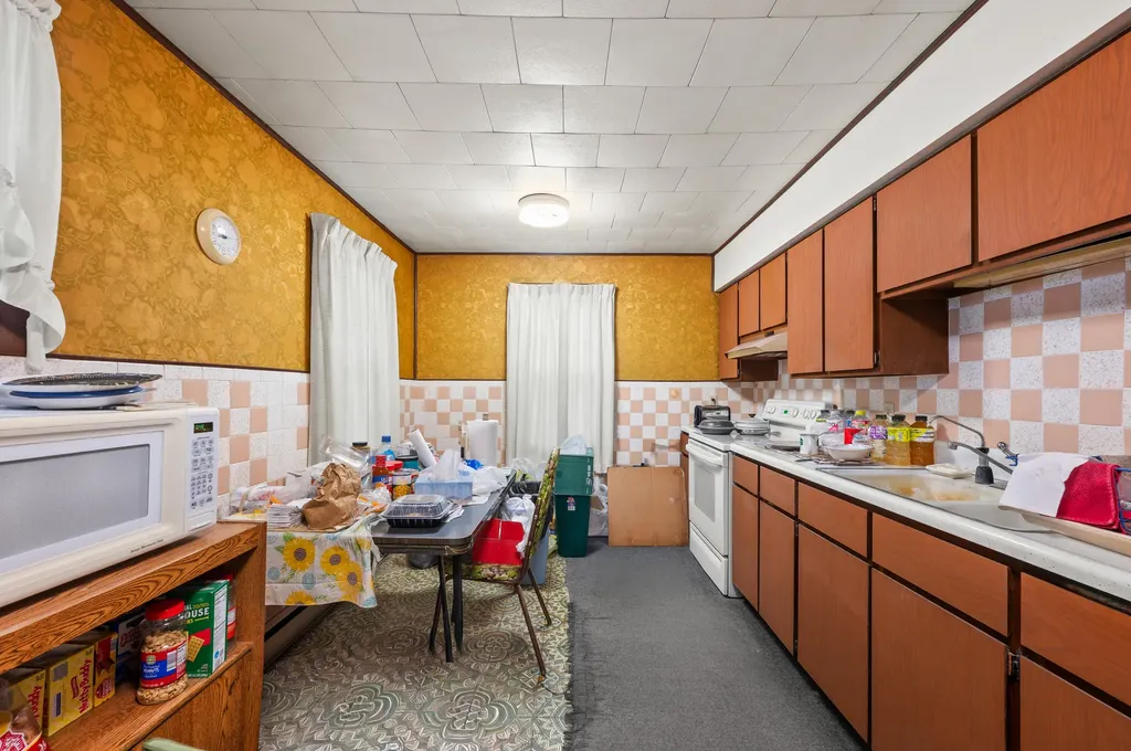 3709 Michael Road Eau Claire Village MI 49111
