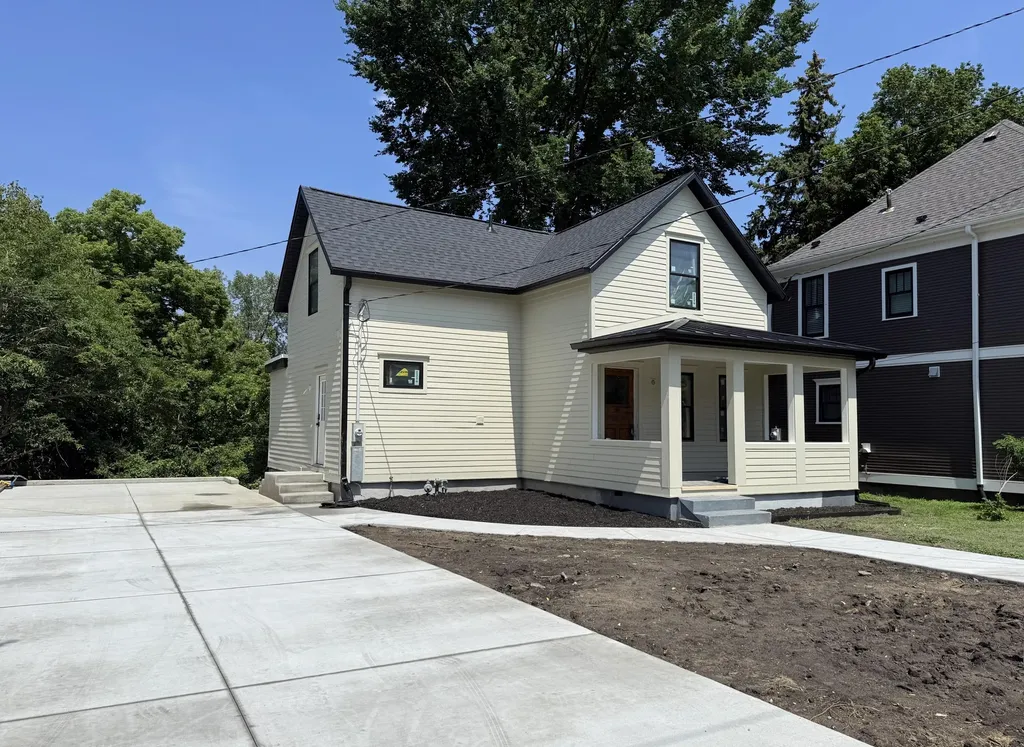 926 Lake Boulevard St. Joseph City MI 49085