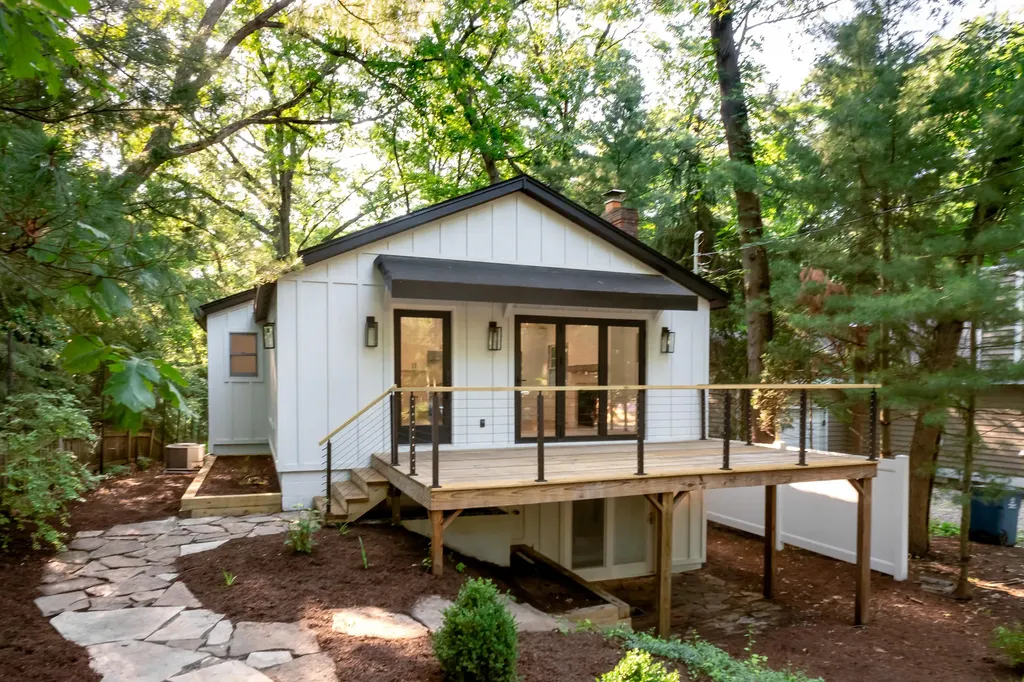 4046 Hillside Trail Michiana Village MI 49117
