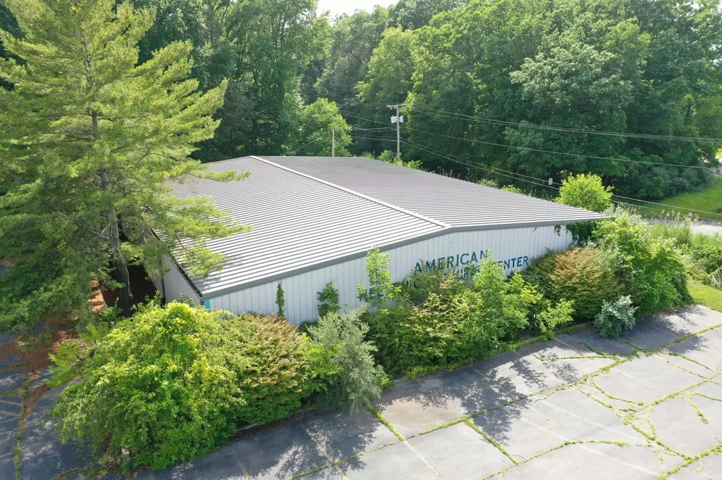 17760 Behner Road New Buffalo Township MI 49117